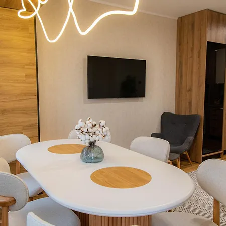 Golden Light - 3br Luxury