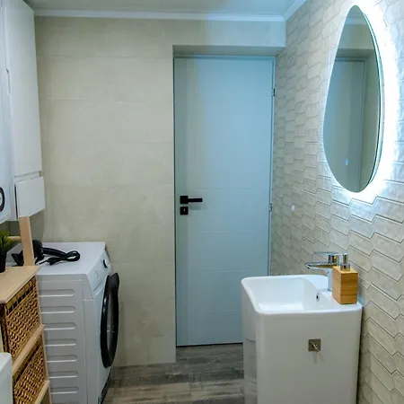 Golden Light - 3br Luxury Apartamento Bŭnzarito