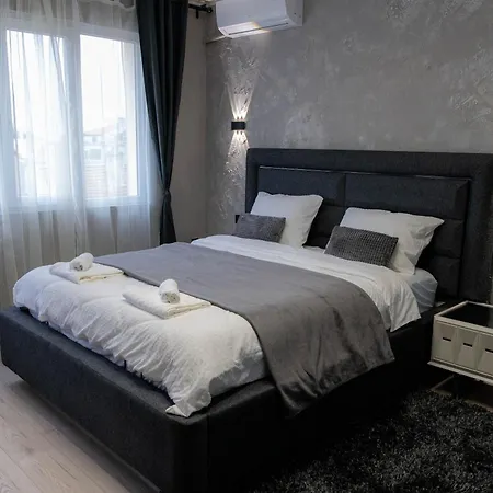 아파트 Golden Light - 3br Luxury Bŭnzarito